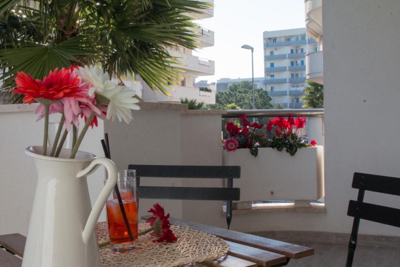 Nilu In Citta - Nuovo Appartamento Con Vista Mare Монополи Экстерьер фото